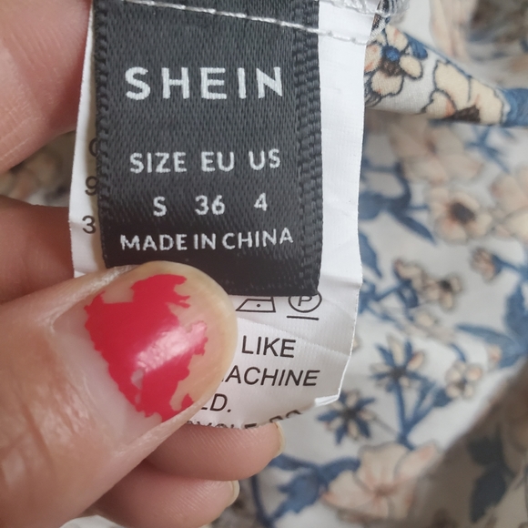 SHEIN Ruffle Hem Allover Floral A-Line Dress size S - Picture 16 of 16